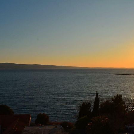Cosy Sunset Apartment Omiš Buitenkant foto