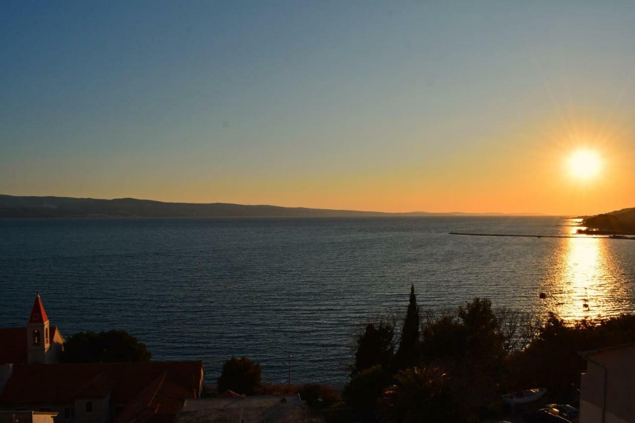 Cosy Sunset Apartment Omiš Buitenkant foto