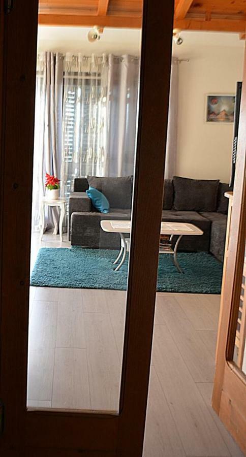 Cosy Sunset Apartment Omiš Buitenkant foto